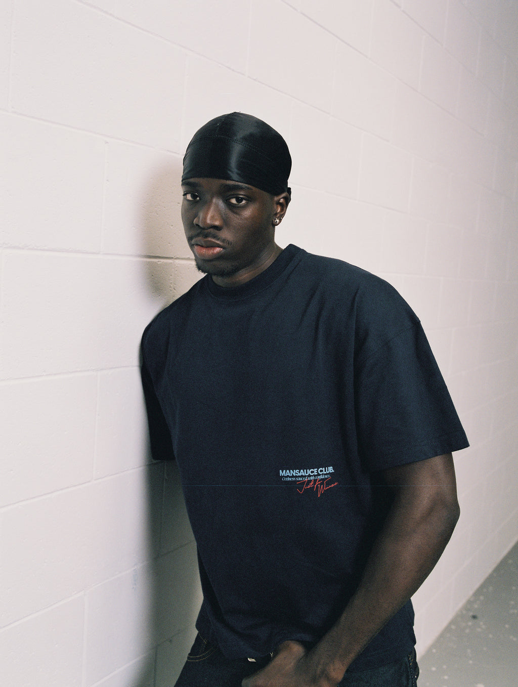 "10" T-Shirt - Navy Blue