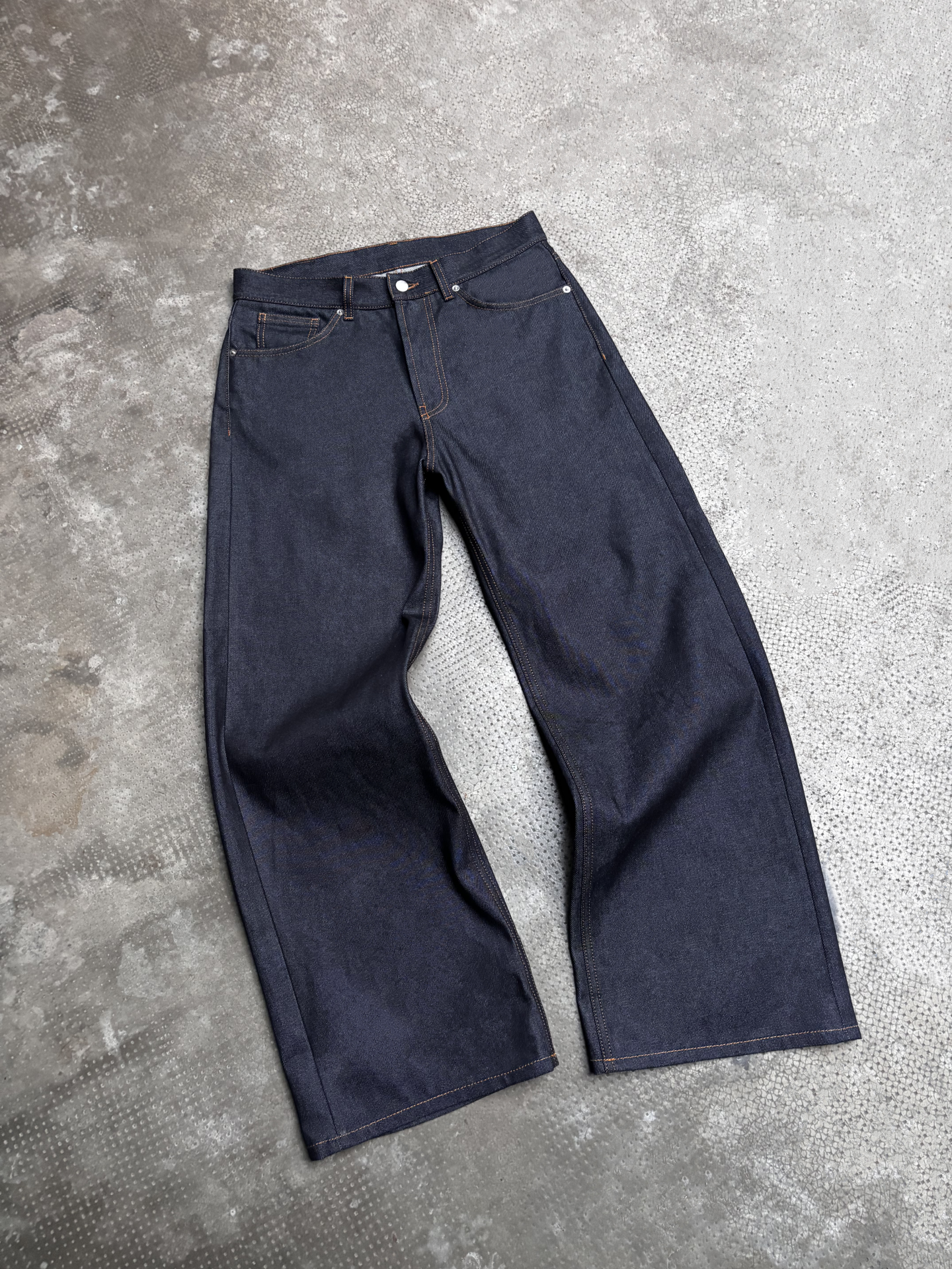 Bootcut Raw Denim - Indigo