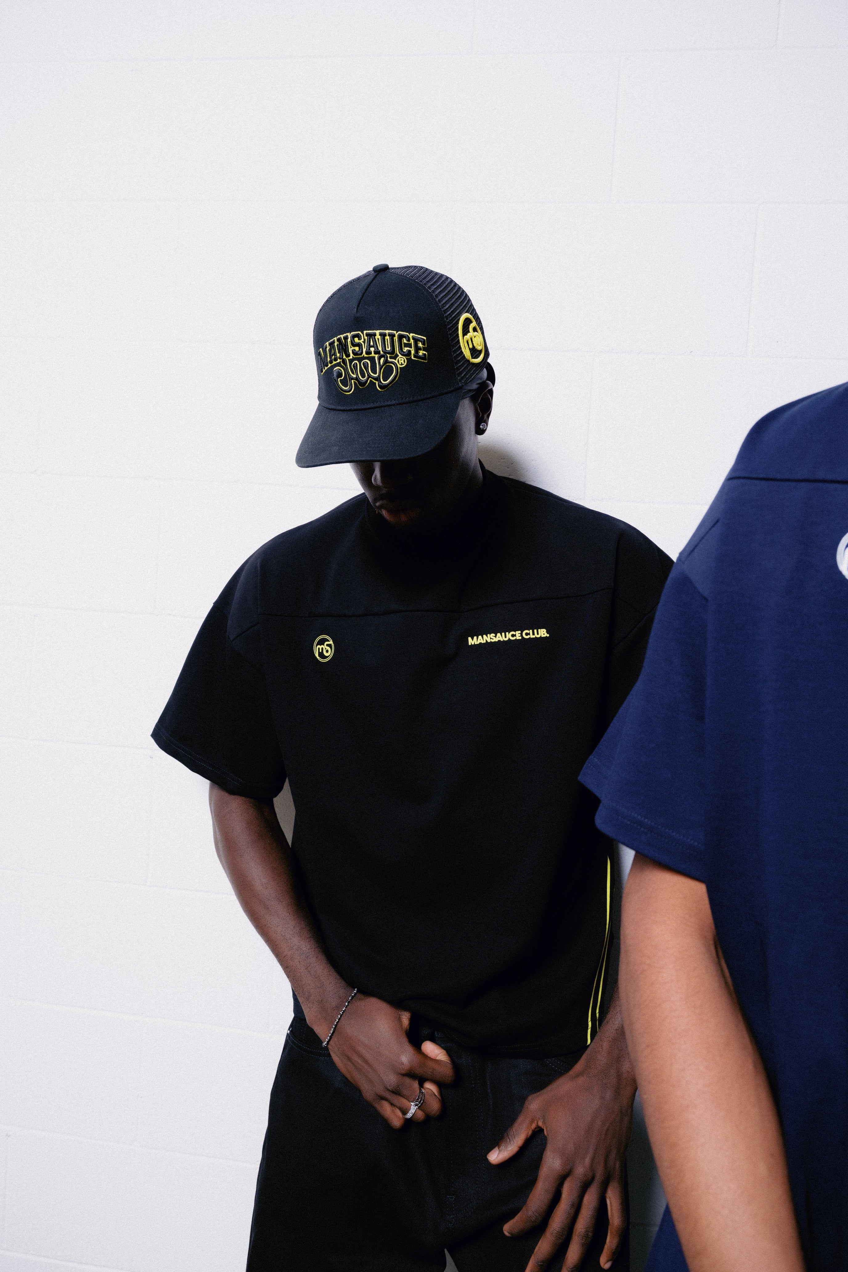 V Jersey - Jet Black